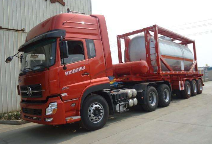 專業運輸車隊-鑫漢物流